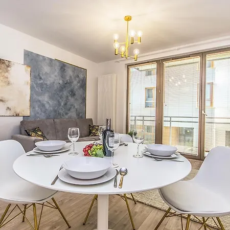 Glow Apartments, Garnizon Wrzeszcz * גדנסק